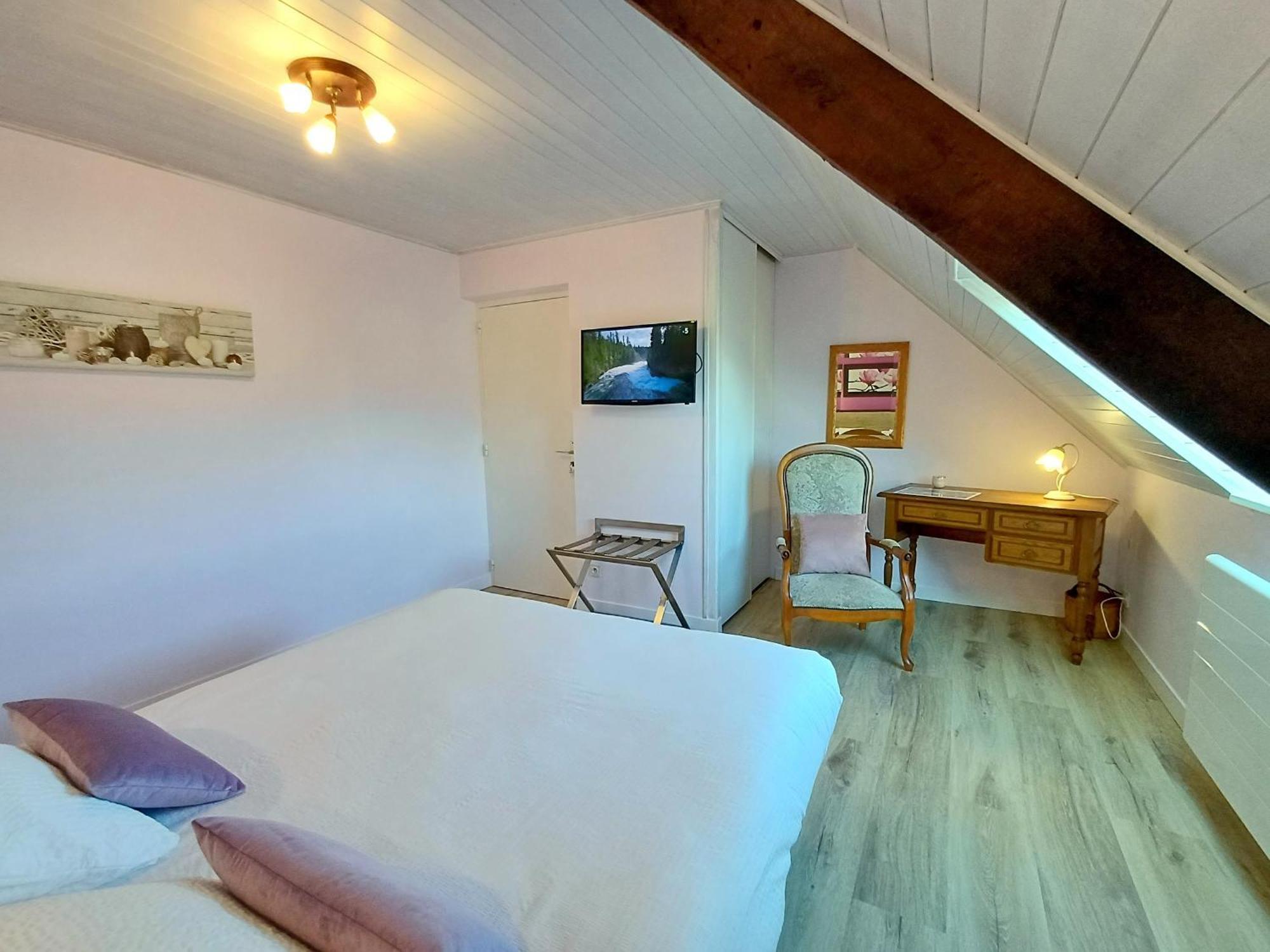 Au Calme A 10Mn Des Baies De Douarnenez Et Audierne Avec Cuisine A Disposition Mahalon ภายนอก รูปภาพ
