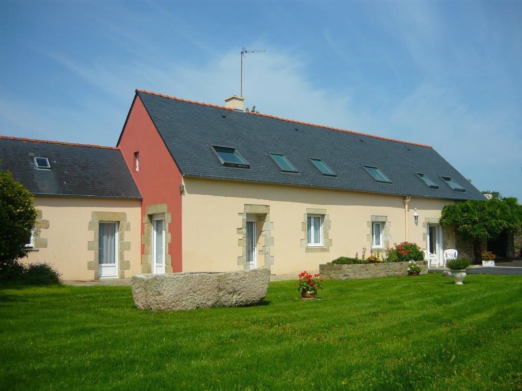 Au Calme A 10Mn Des Baies De Douarnenez Et Audierne Avec Cuisine A Disposition Mahalon ภายนอก รูปภาพ